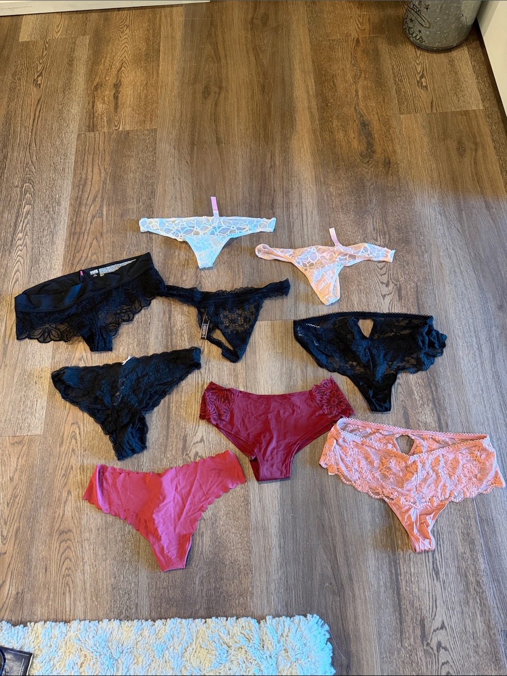 Victoria’s Secret / PINK panties